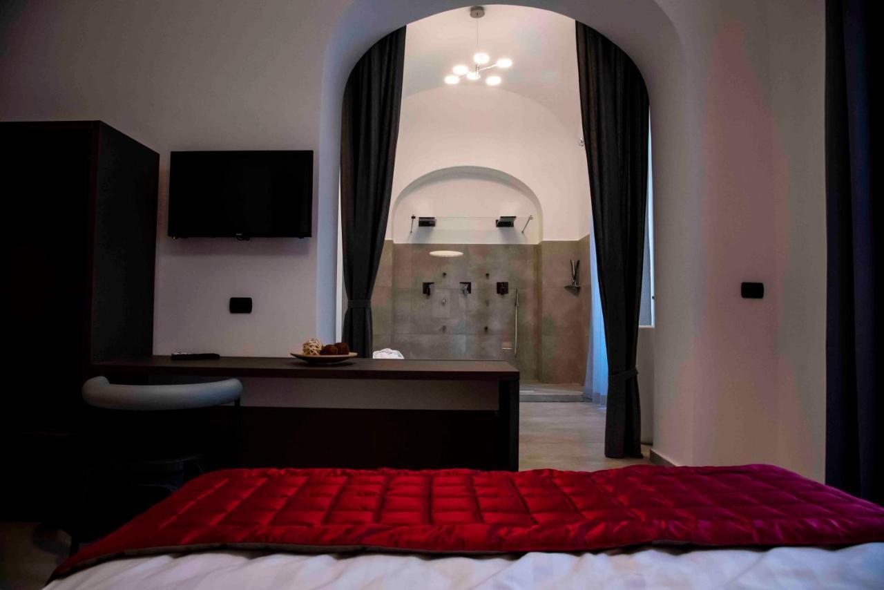 Bespoke Roma Suites Extérieur photo