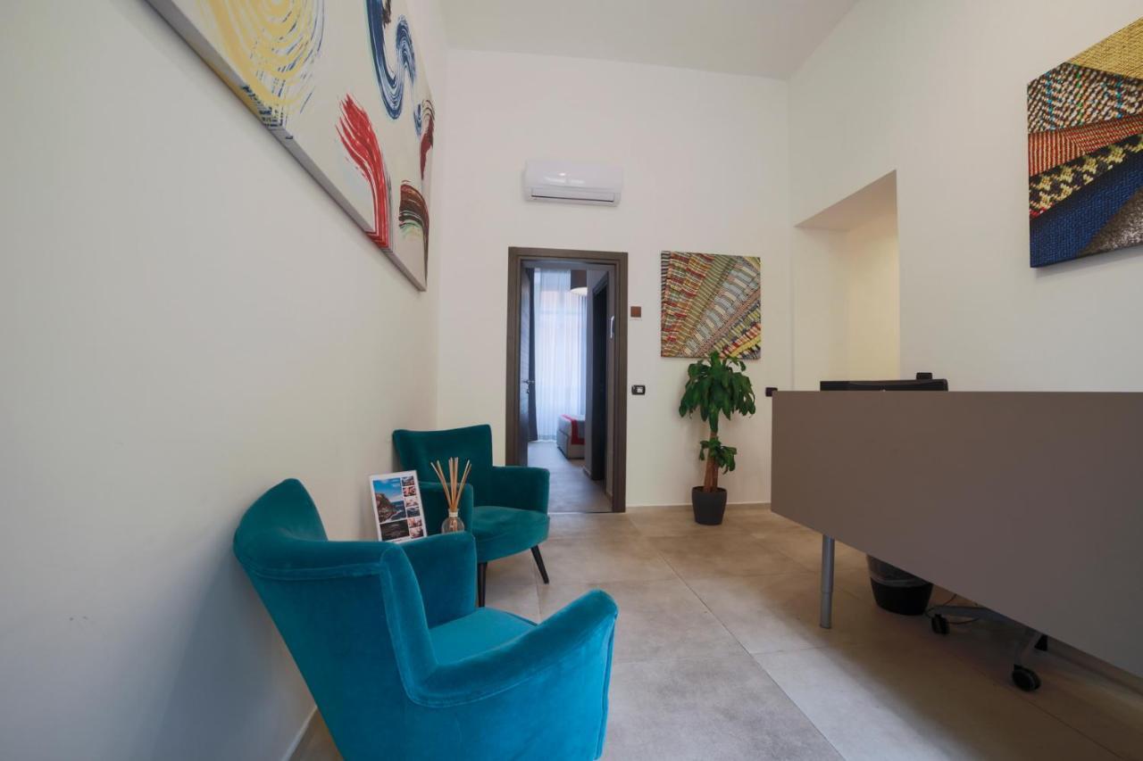 Bespoke Roma Suites Extérieur photo